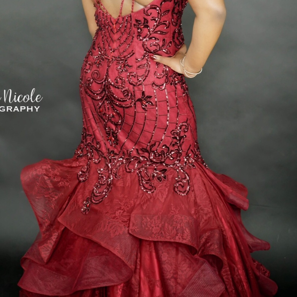 Prom Dress - Picture 3 of 3